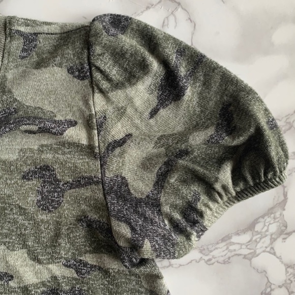 3/$45 ⭐️ GAP Kids Camo Knit Dress SIZE M (8) - Picture 3 of 5